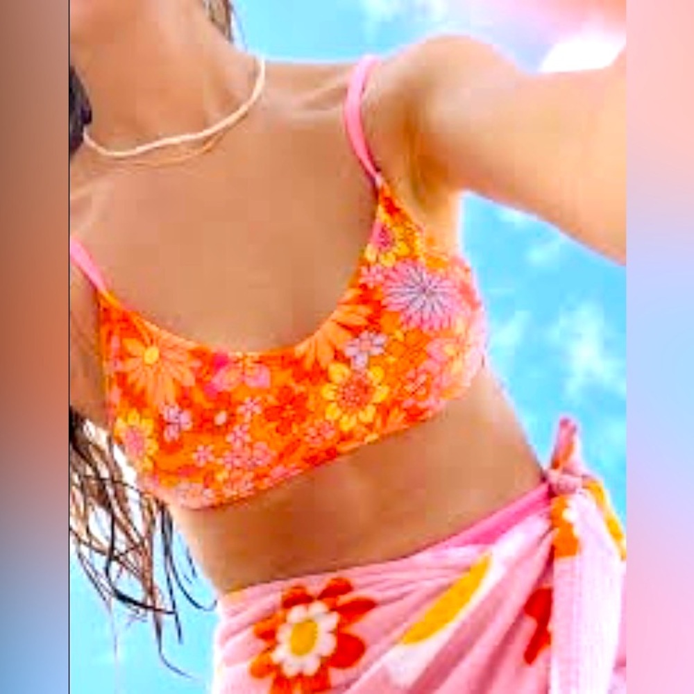 Women’s Bralette Bikini Top Floral Pink LARGE NWT